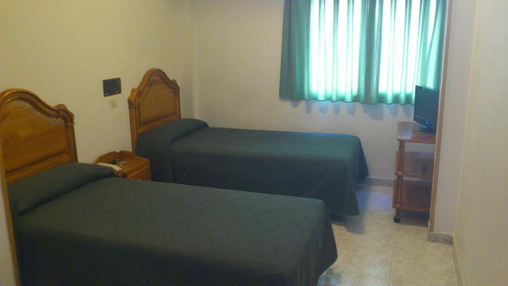 Hostal Juanito Mostoles Kamer foto