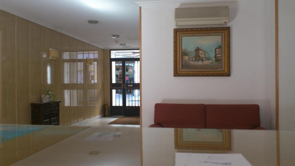 Hostal Juanito Mostoles Buitenkant foto